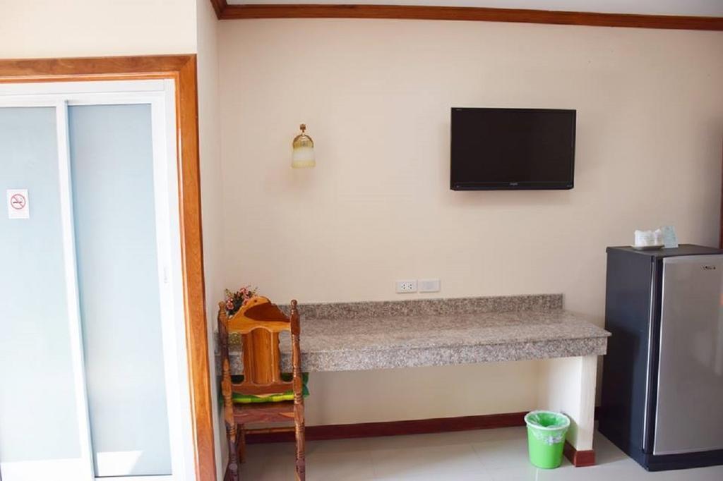 NP Residence Nakhon Phanom Quarto foto