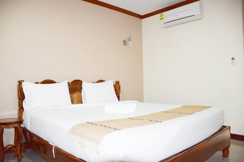 NP Residence Nakhon Phanom Quarto foto