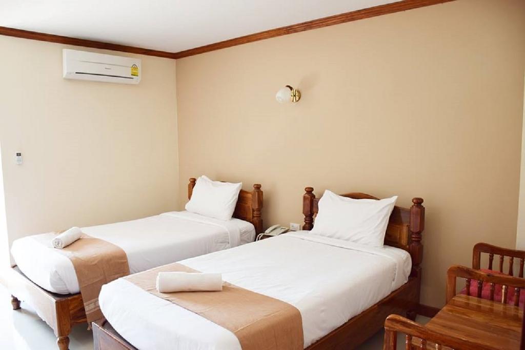 NP Residence Nakhon Phanom Quarto foto